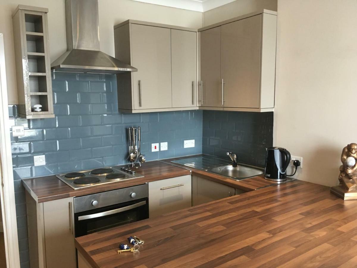 2 Bedroom Apartment In Westminster 런던 외부 사진